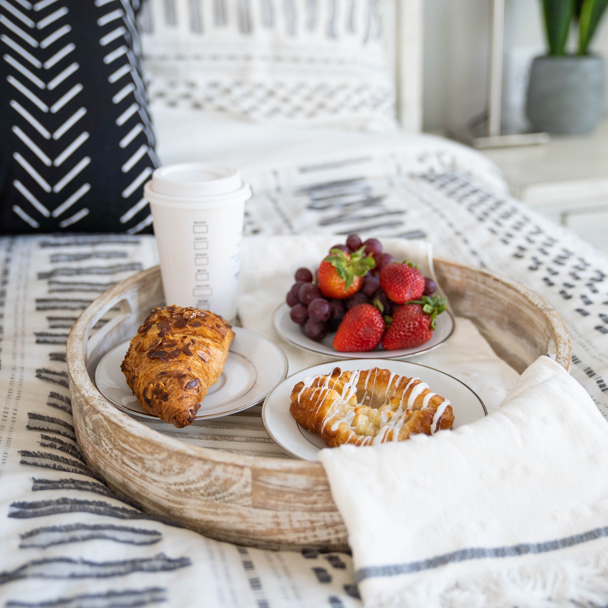 white round wooden tray